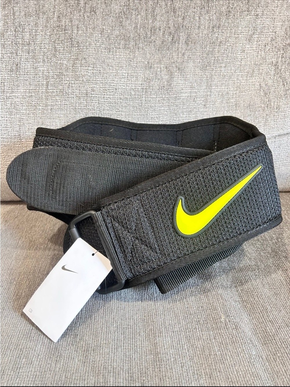 Nike Structured Training Belt 2.0, Size Large, Black/Volt